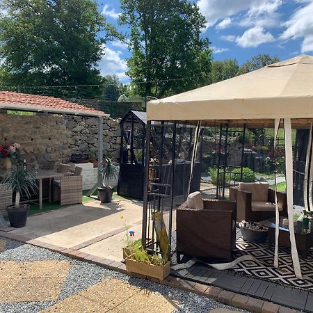 Maison Les Berrys Bourganeuf Kültér fotó